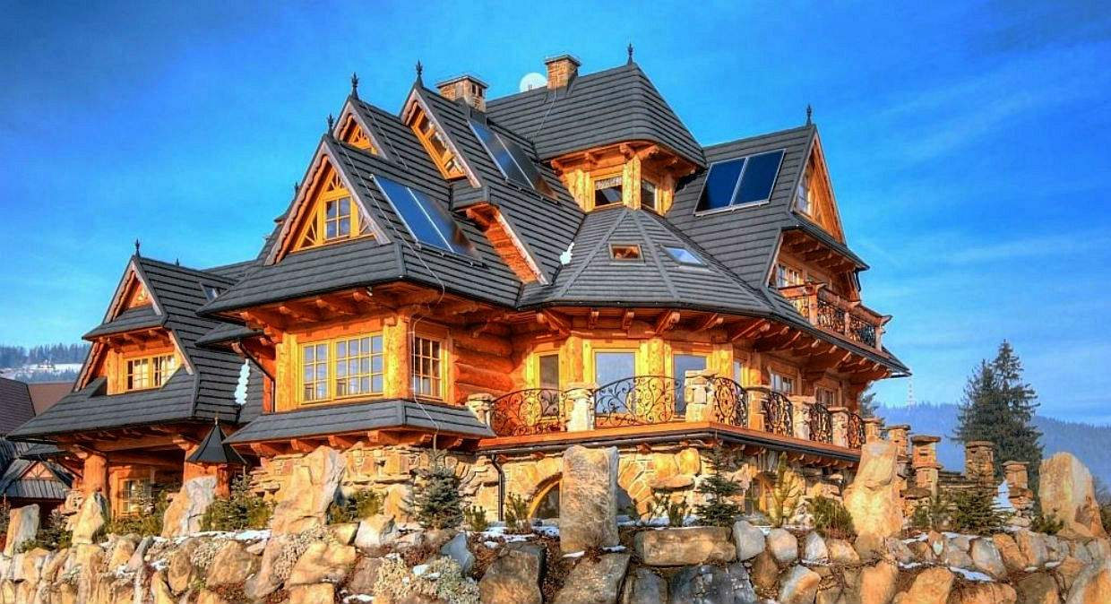 сказочный дом из дерева