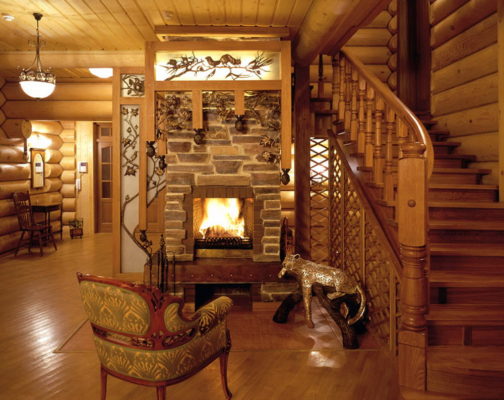 сочетание камня и дерева в отделке дома