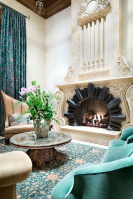 шикарный камин