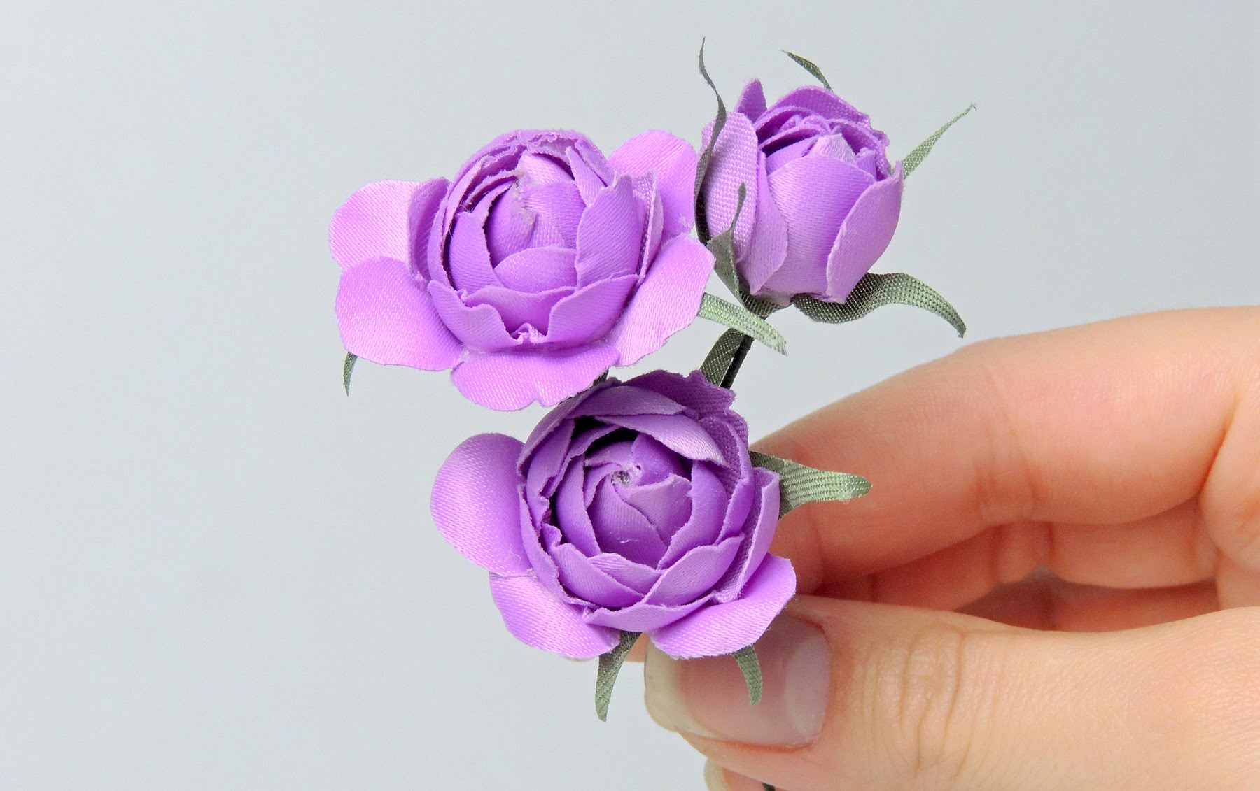 Создаем миниатюрные цветы из фоамирана