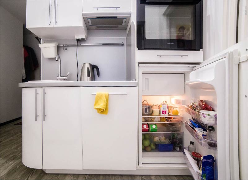 Подборка Кухня 6 кв. м с холодильником: множество вариантов красивого и функционального дизайна на фото на фото
				