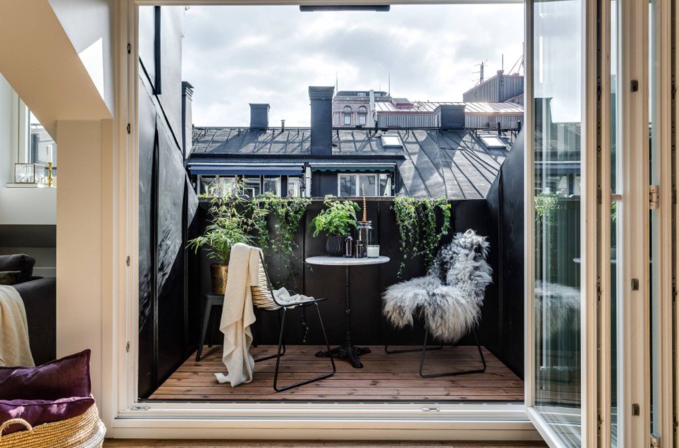 Обшивка балкона та лоджії: 100 фото-ідей, види матеріалів