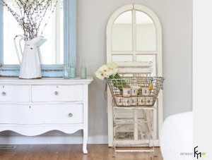 Зеркало в виде окна