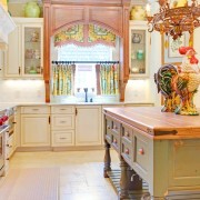 Яркие аксессуары в этностиле Яркие аксессуары в этностиле