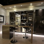 Строгость и солидность