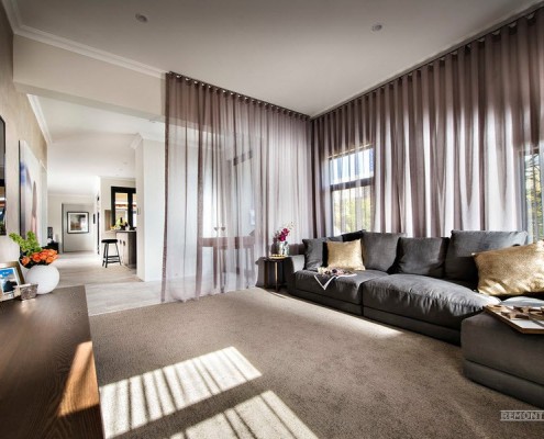 Прозрачный тюль - прекрасный выбор Прозрачный тюль - прекрасный выбор