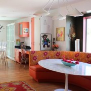 Яркая мебель в интерьере кухни Яркая мебель в интерьере кухни