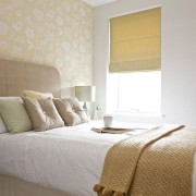 Оттенки бежевого на обоях