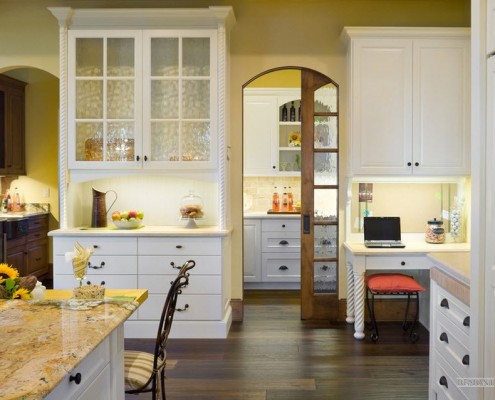 Столовая с арками