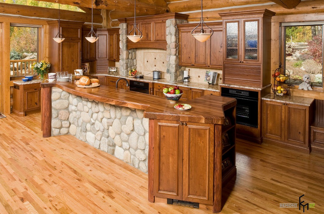 Кухня з деревини