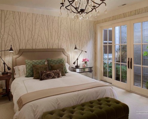 Нейтральный узор на обоях