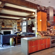 Декоративные балки с студии-кухне