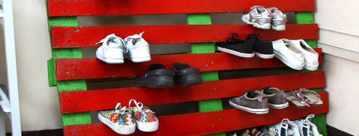 Седьмой этап изготовления полки для обуви