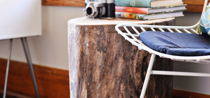 Готовый журнальный столик из пенька: пятое фото