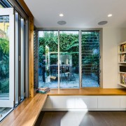 Комната с видом на веранду