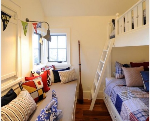 Вариант расположения кровати