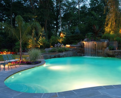 К освещению водоема следует подойти творчески