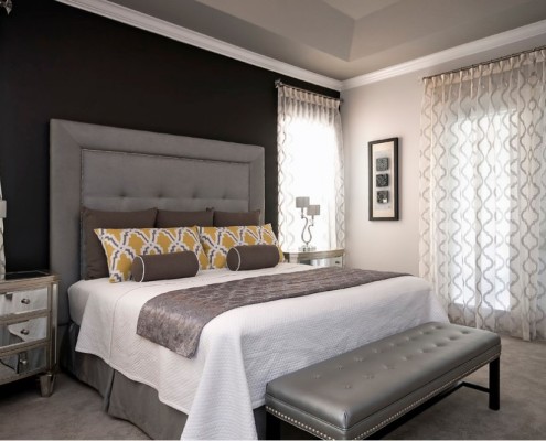 Шторы с вплетенными металлическими нитями Шторы с вплетенными металлическими нитями