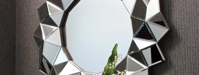 Размещаем зеркало в прихожей: идеи и советы