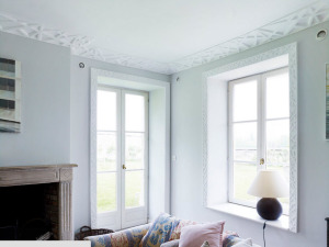 Красивый узор на потолке